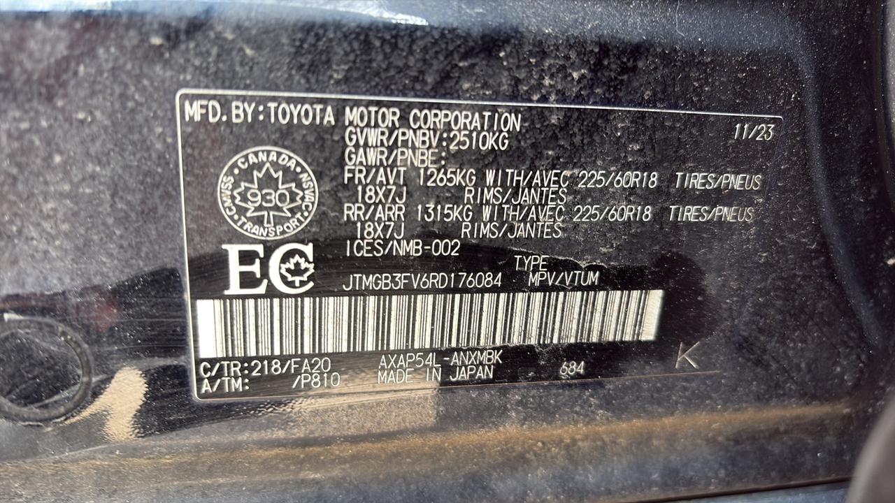 2024 Toyota RAV4 Prime XSE Photo