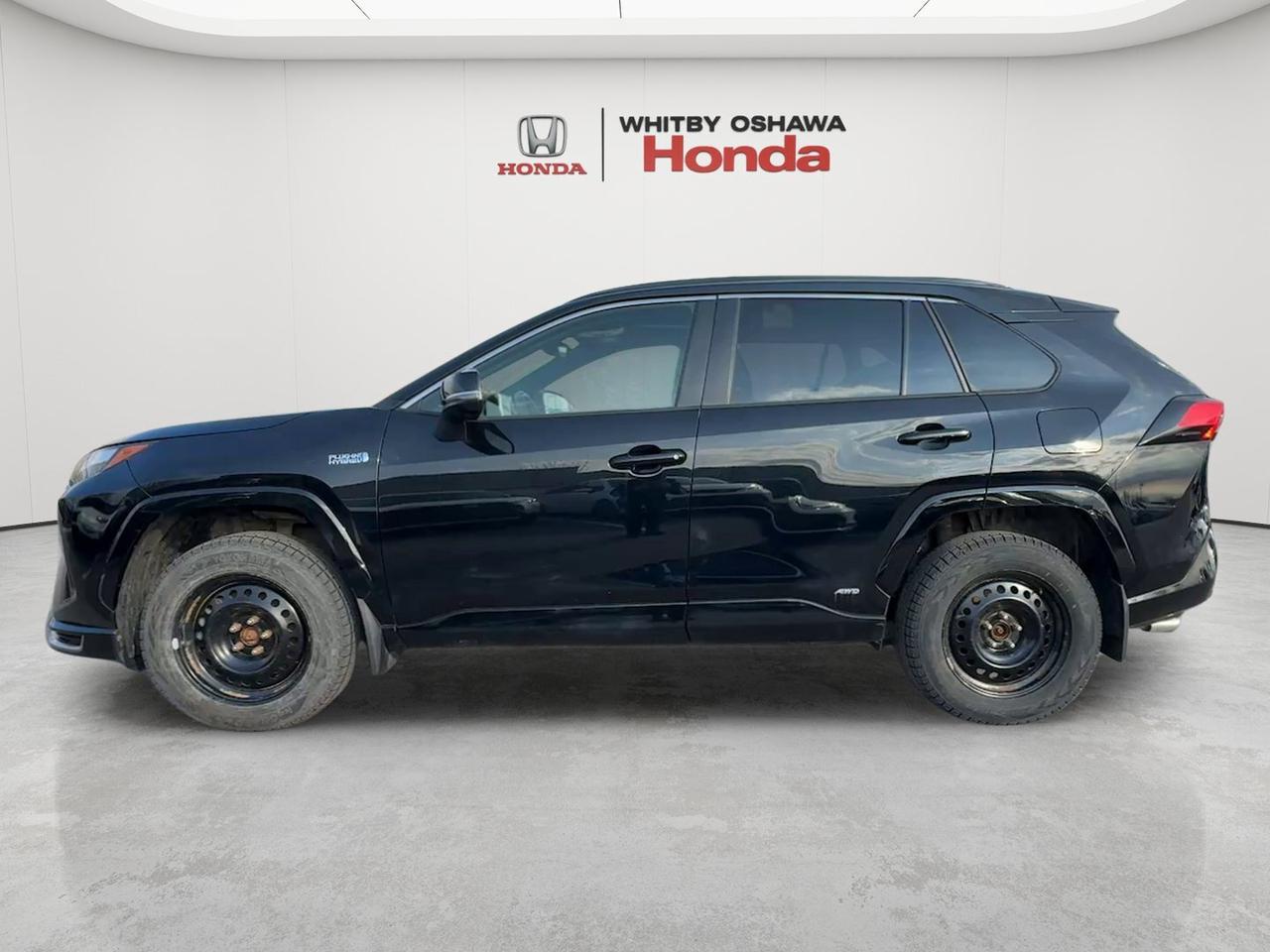 2024 Toyota RAV4 Prime XSE Photo3