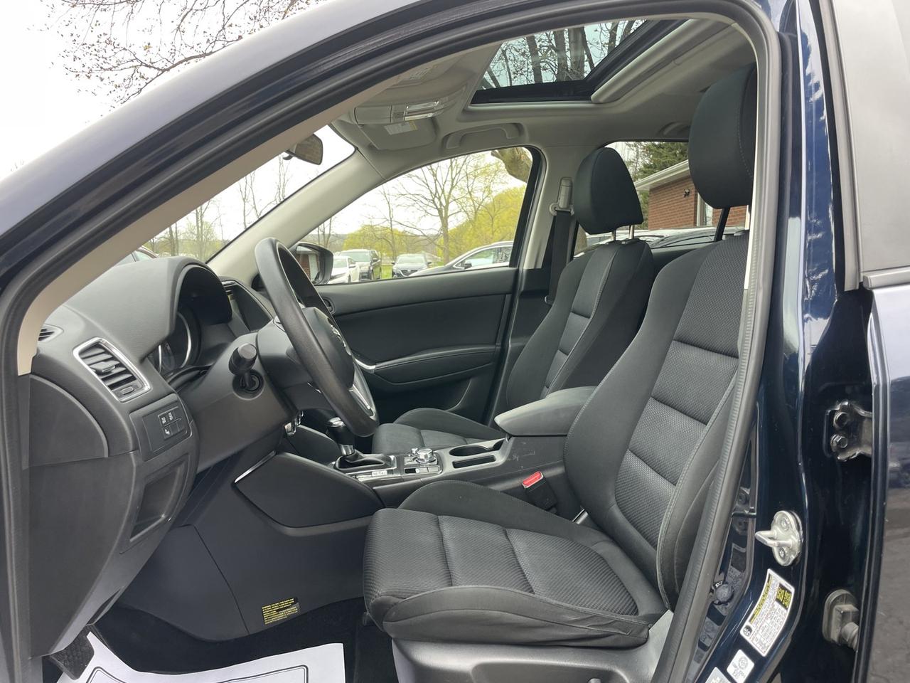 2016 Mazda CX-5 Touring *Sunroof Photo