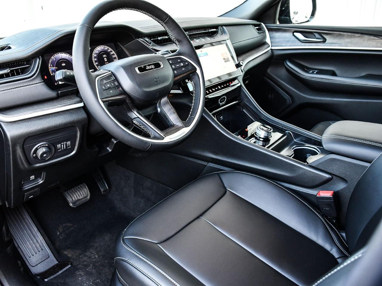 2026 Jeep Grand Cherokee  Photo
