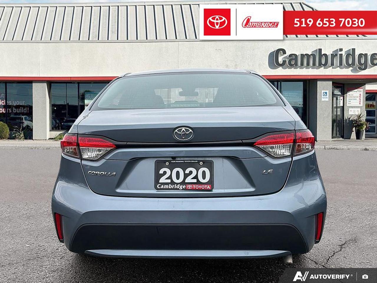 2020 Toyota Corolla LE Photo4
