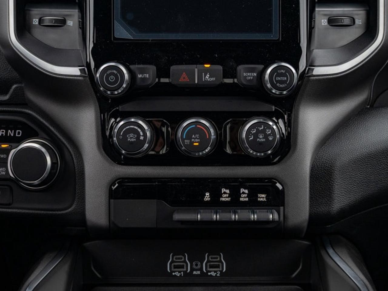 2026 RAM 1500 Express Photo
