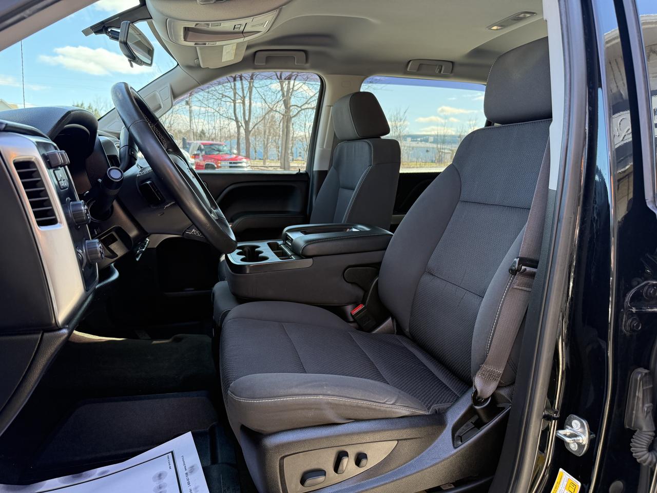 2017 Chevrolet Silverado 1500 LT Photo