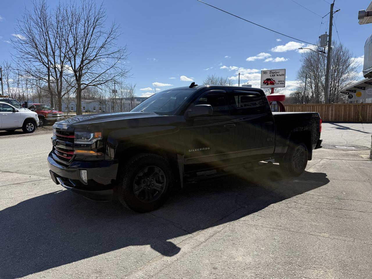 2017 Chevrolet Silverado 1500 LT Photo