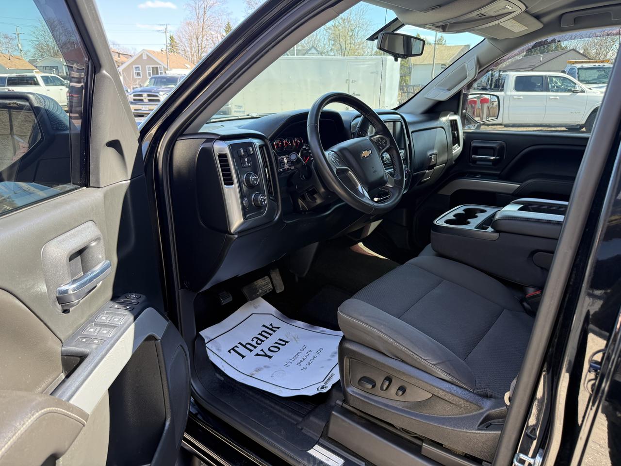 2017 Chevrolet Silverado 1500 LT Photo