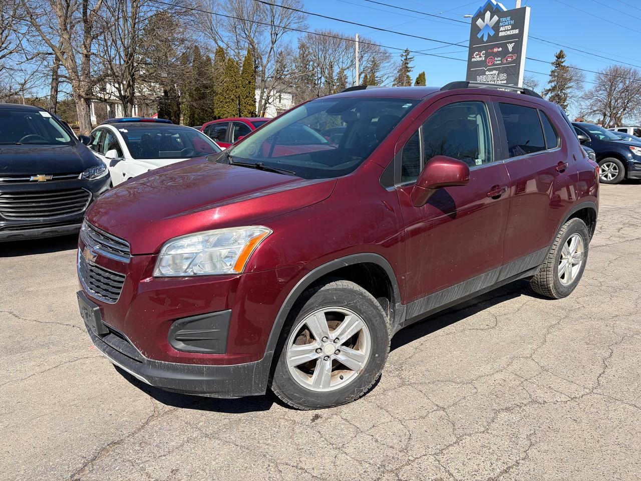 2016 Chevrolet Trax AWD 4dr LT Photo2
