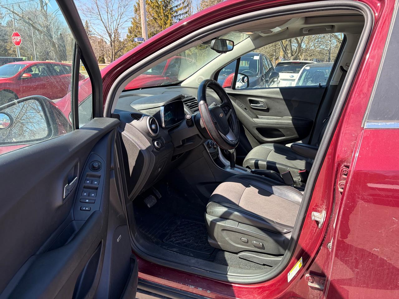 2016 Chevrolet Trax AWD 4dr LT Photo