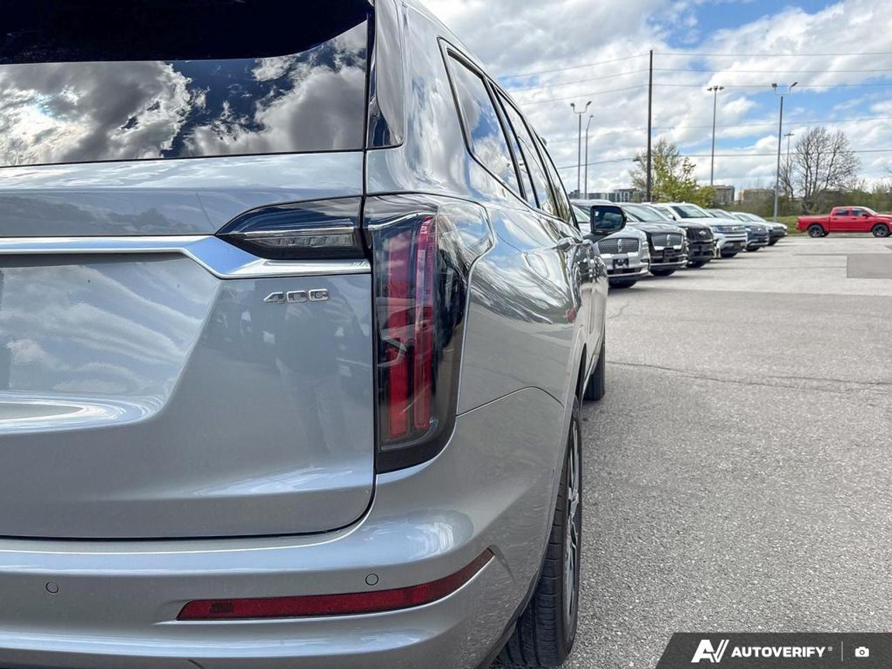 2023 Cadillac XT6 Sport 1SF|DRIVER ASSIST PK|TECH PK|20WHLS|NO ACCIDENTS Photo