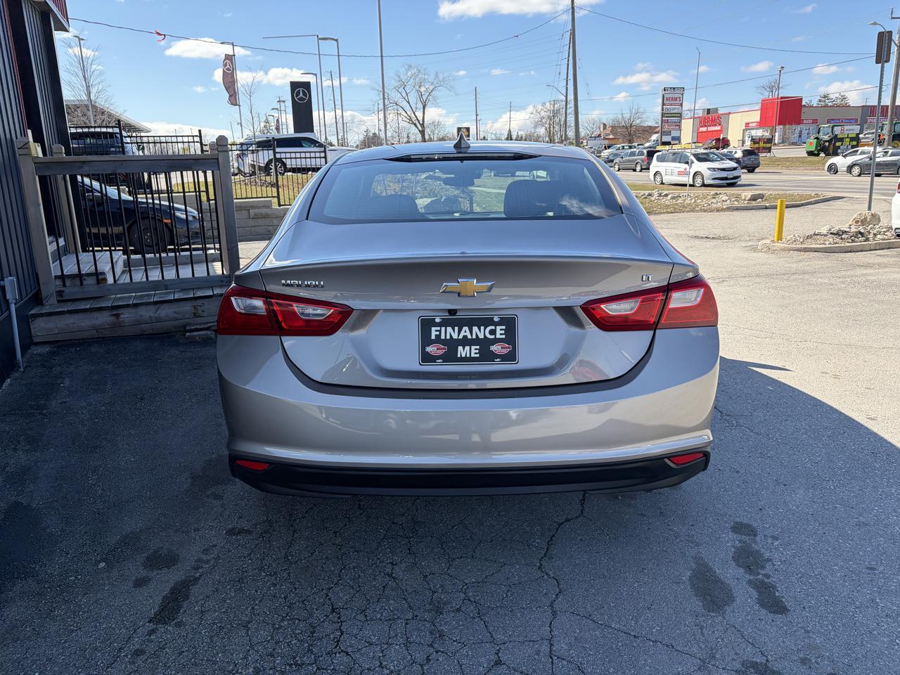 2023 Chevrolet Malibu 1LT Photo