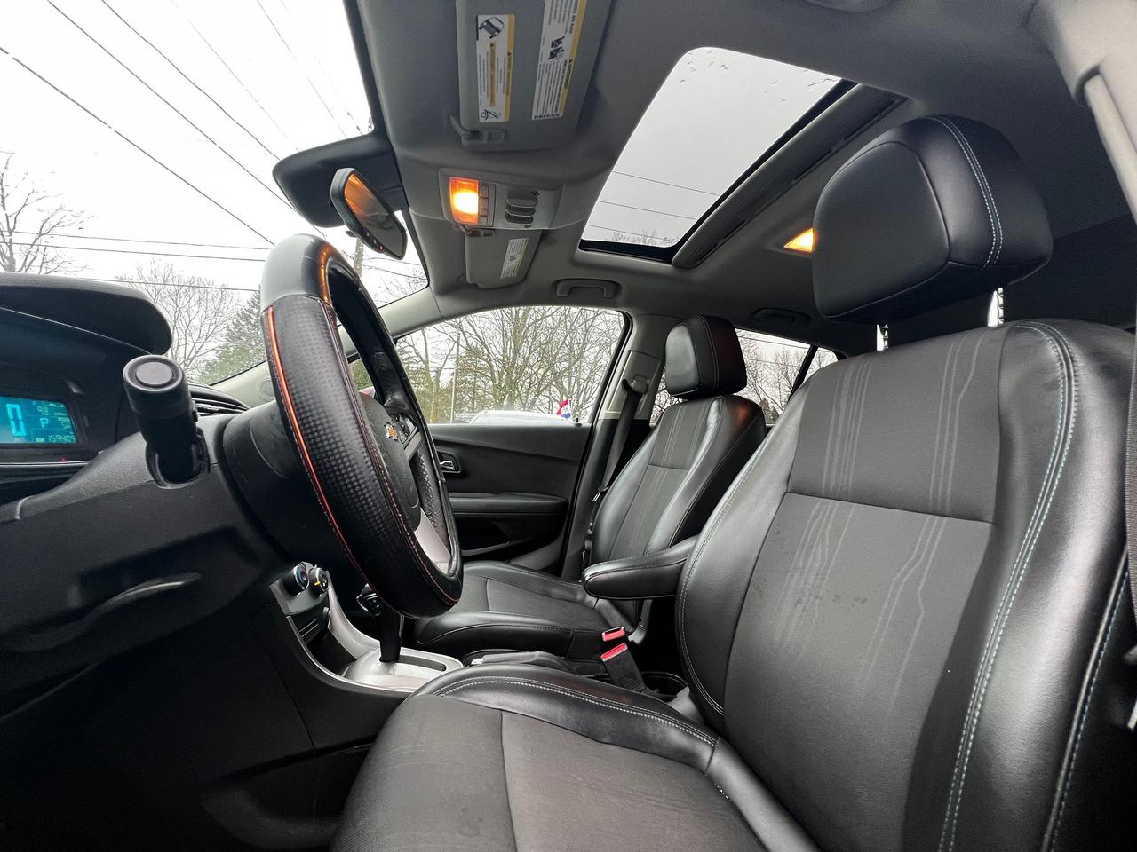 2016 Chevrolet Trax AWD 4dr LT Photo