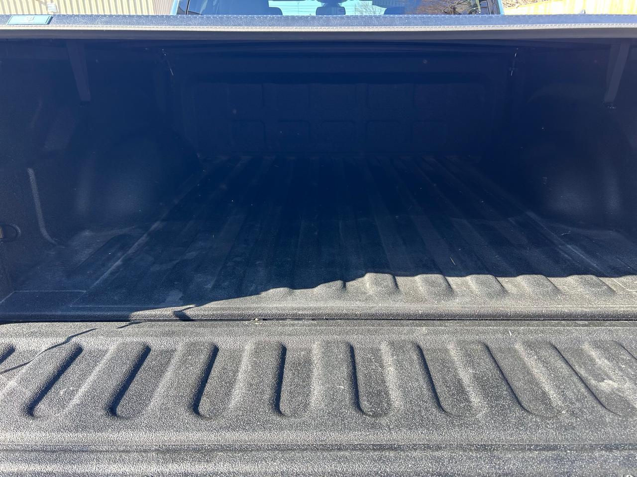 2021 RAM 1500 Classic EXPRESS Photo