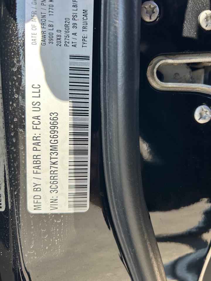 2021 RAM 1500 Classic EXPRESS Photo