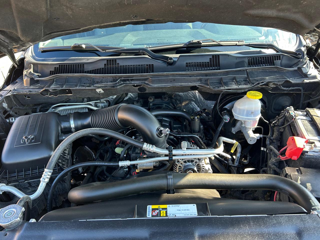 2021 RAM 1500 Classic EXPRESS Photo