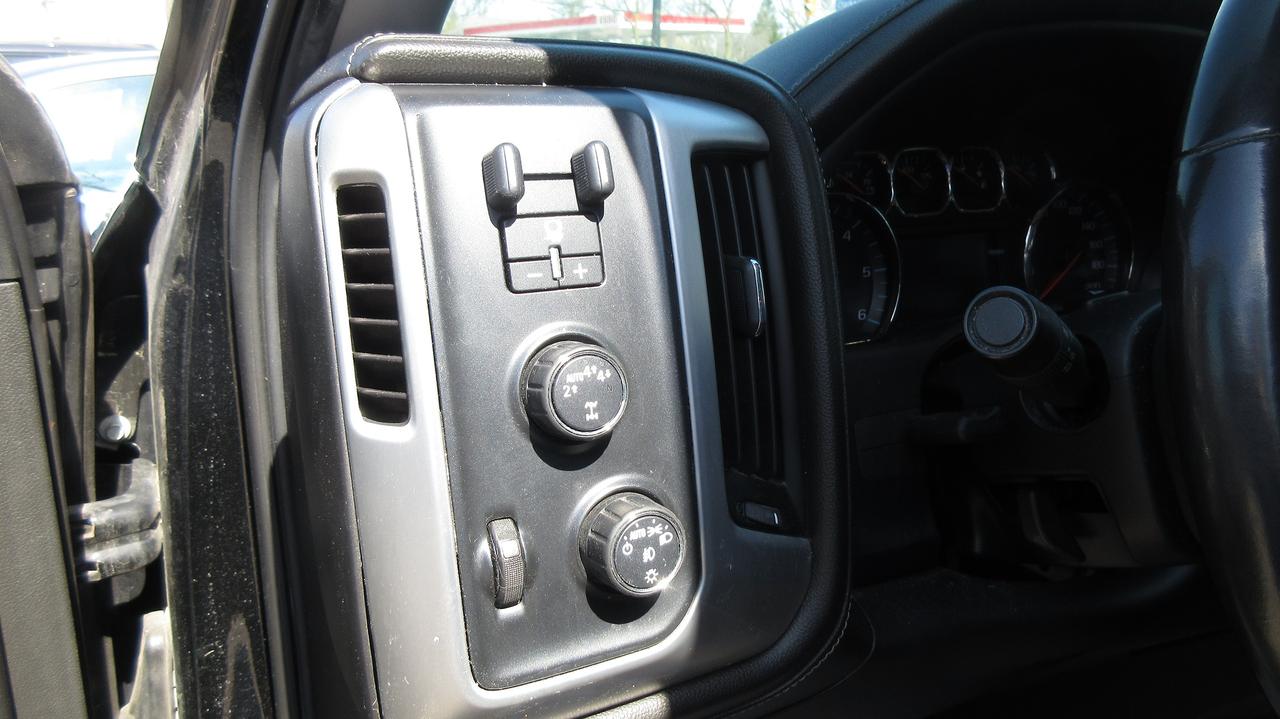 2018 GMC Sierra 1500 SLE  ELEVATION Photo