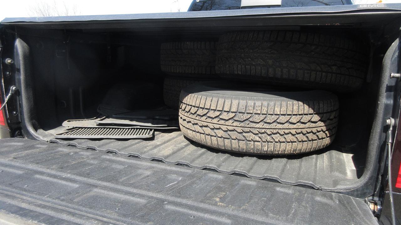 2018 GMC Sierra 1500 SLE  ELEVATION Photo