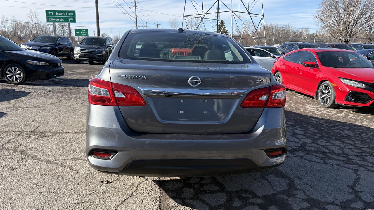 2018 Nissan Sentra SV Photo