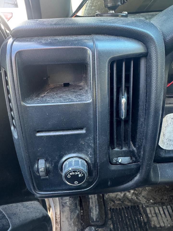 2015 Chevrolet Silverado 1500 LS Photo