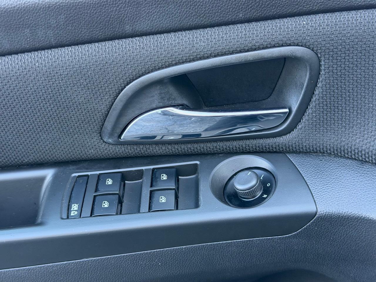 2013 Chevrolet Cruze LT Turbo **CLEAN CARFAX**EXCELLENT SERVICE** Photo