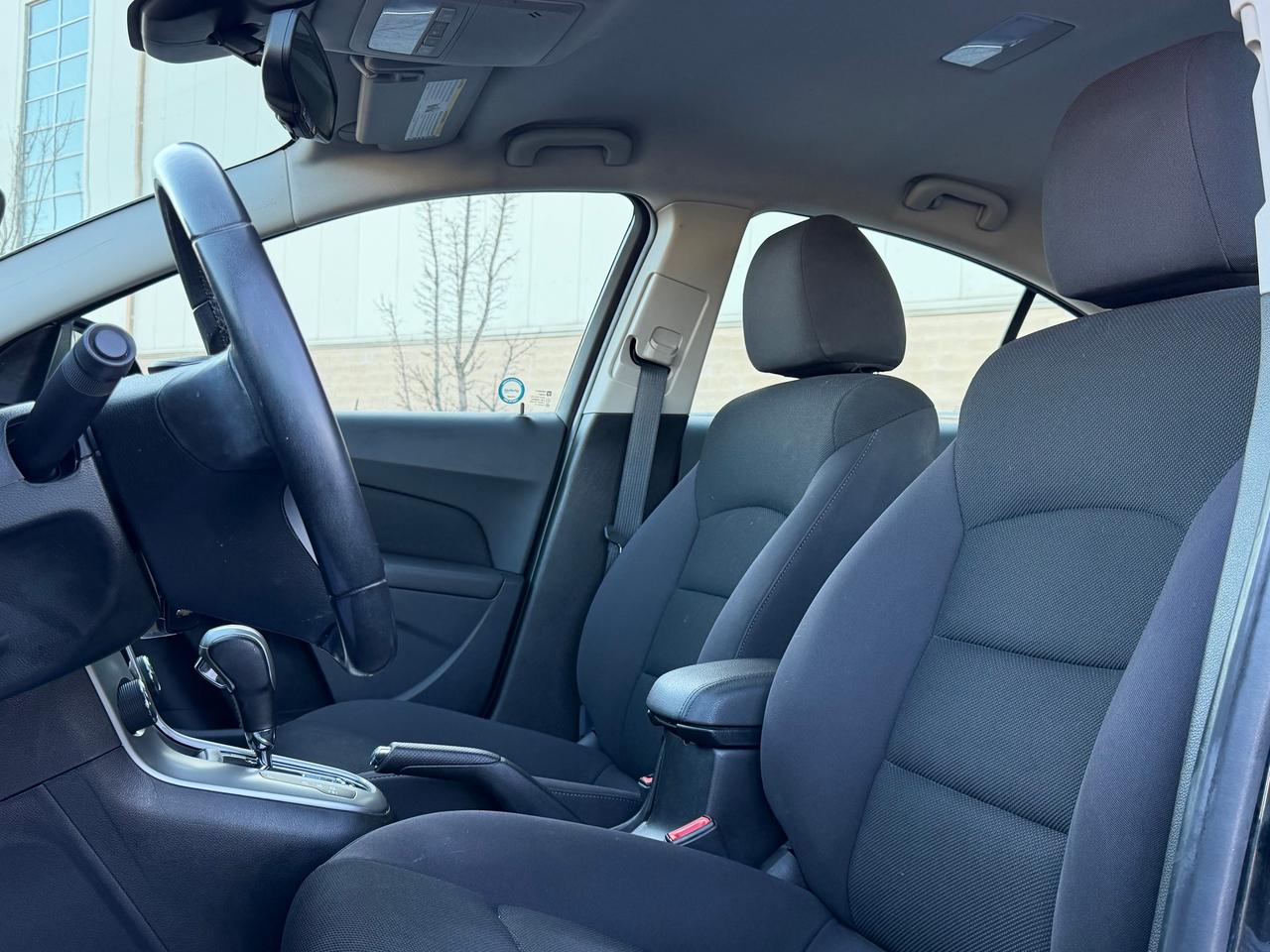 2013 Chevrolet Cruze LT Turbo **CLEAN CARFAX**EXCELLENT SERVICE** Photo