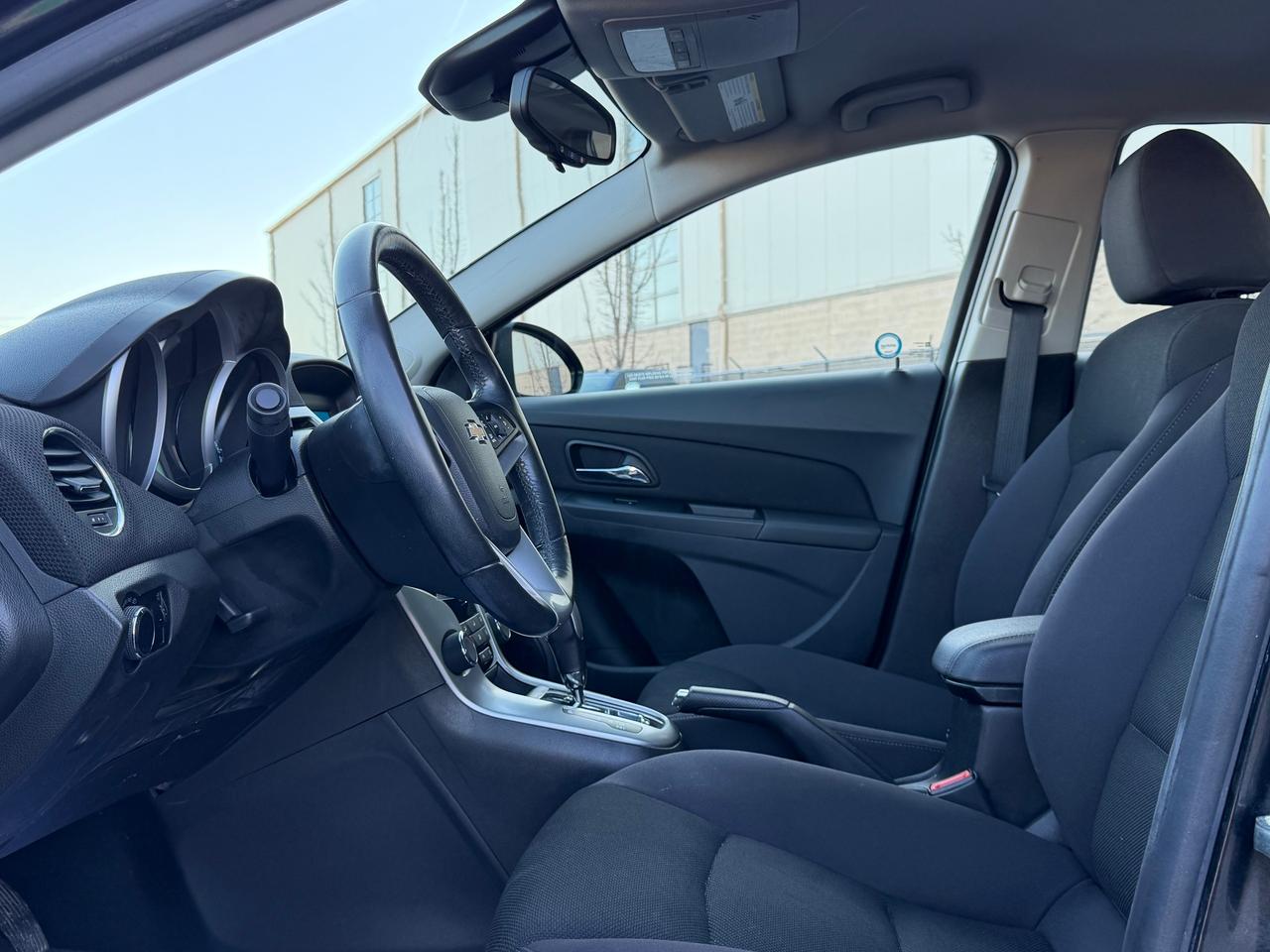 2013 Chevrolet Cruze LT Turbo **CLEAN CARFAX**EXCELLENT SERVICE** Photo