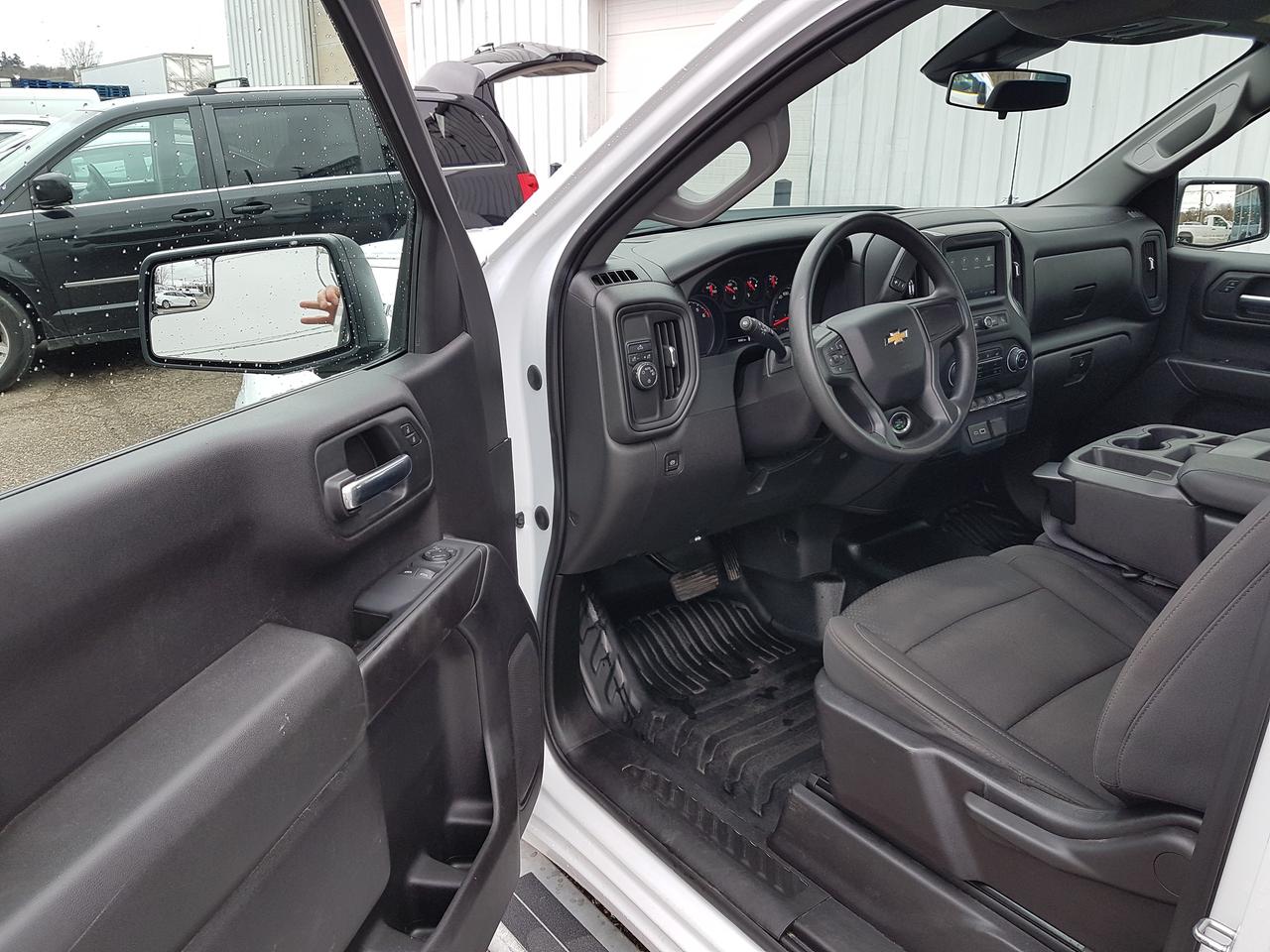 2024 Chevrolet Silverado 1500 WT Regular Cab 8' Long Box Photo