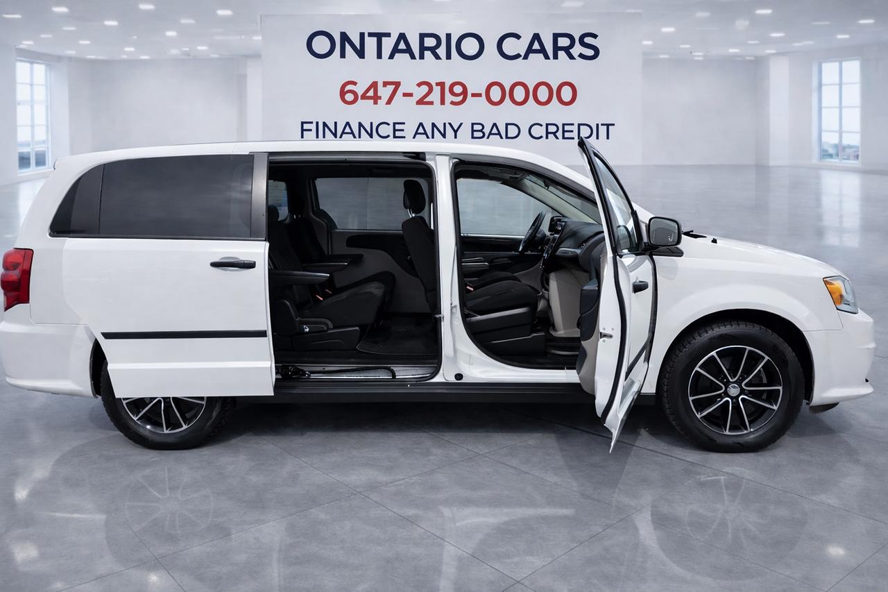 2016 Dodge Grand Caravan CANADA VALUE PACKAGE Photo