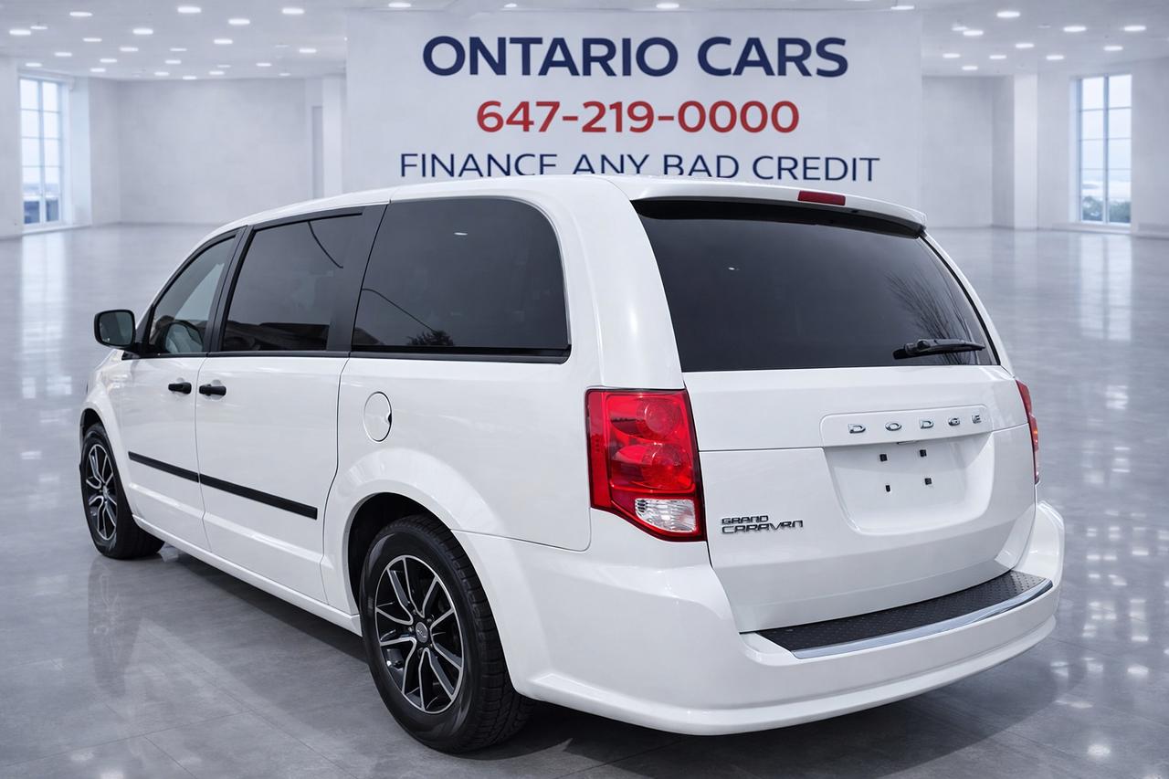 2016 Dodge Grand Caravan CANADA VALUE PACKAGE Photo
