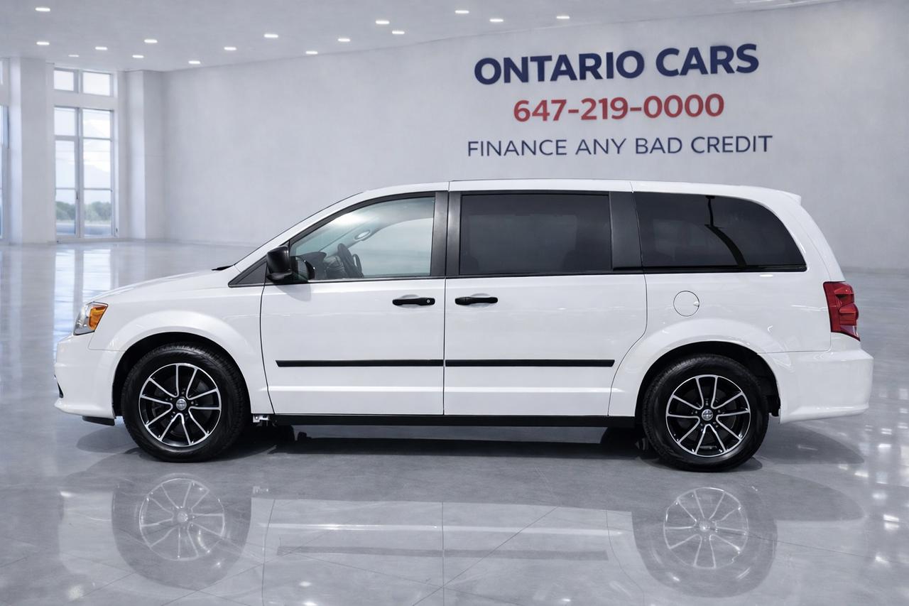 2016 Dodge Grand Caravan CANADA VALUE PACKAGE Photo1