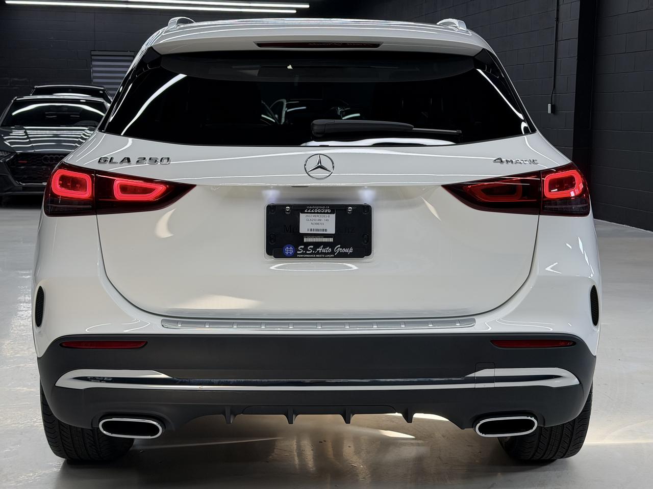 2022 Mercedes-Benz GLA AMG PKG|BACKUP|FCW|BSM|PANO|ONE OWNER| Photo