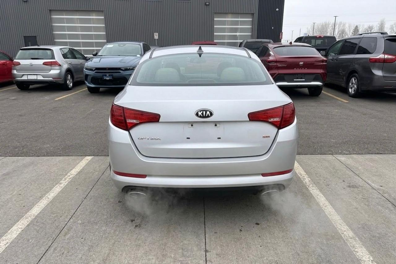2013 Kia Optima LX Photo4