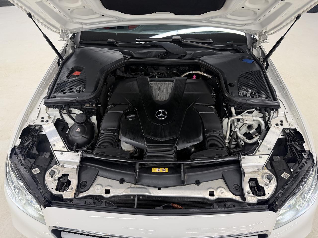 2018 Mercedes-Benz E400 4MATIC AMG PKG|COUPE|RED INT.|NAV|360CAM|HUD|BSM| Photo