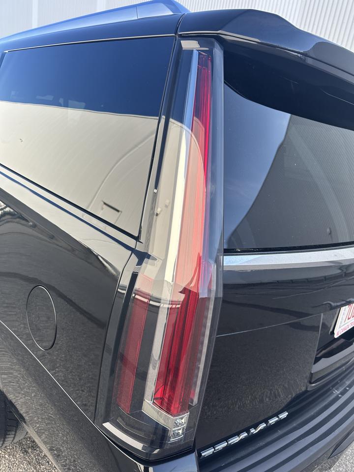 2020 Cadillac Escalade ESV Platinum Triple Black 6.2L Photo