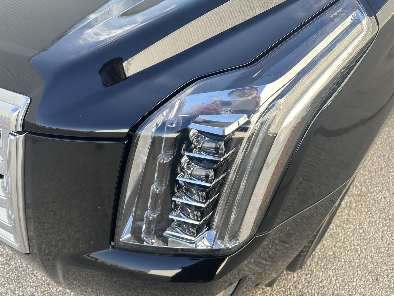 2020 Cadillac Escalade ESV Platinum Triple Black 6.2L Photo