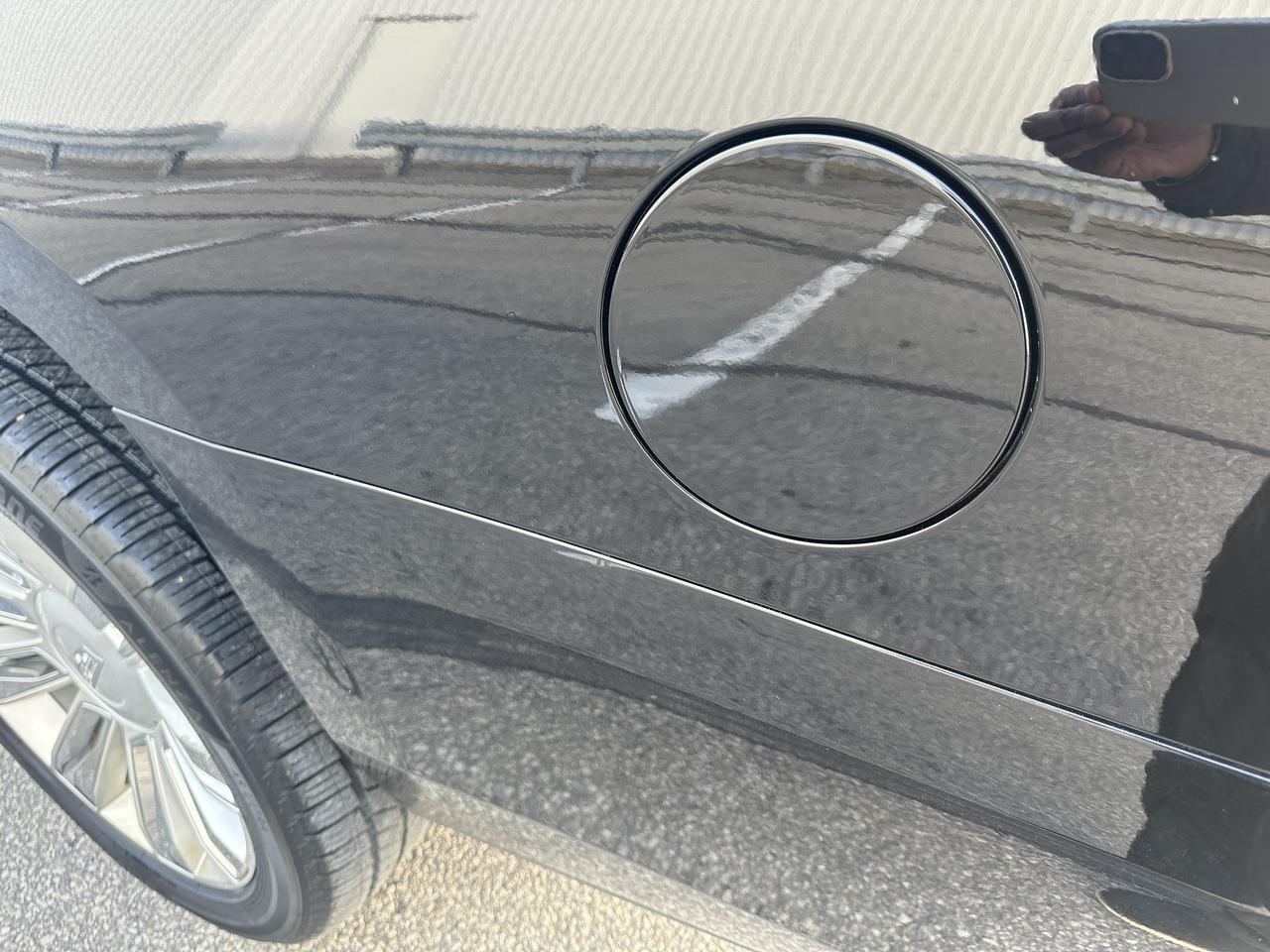 2020 Cadillac Escalade ESV Platinum Triple Black 6.2L Photo