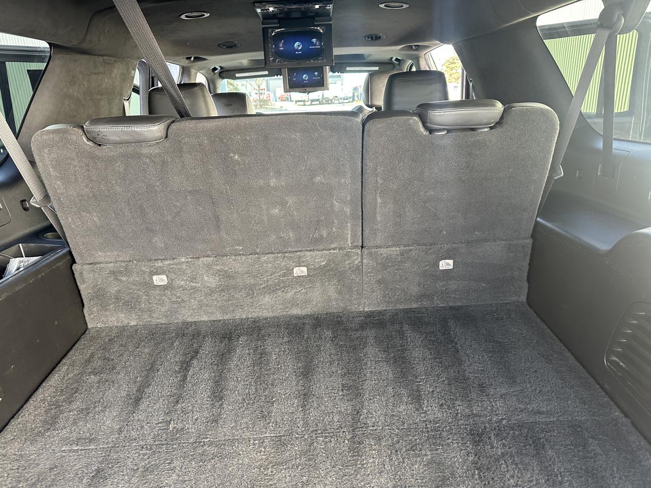 2020 Cadillac Escalade ESV Platinum Triple Black 6.2L Photo