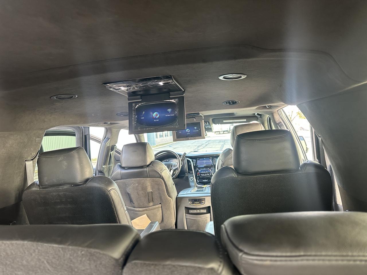 2020 Cadillac Escalade ESV Platinum Triple Black 6.2L Photo