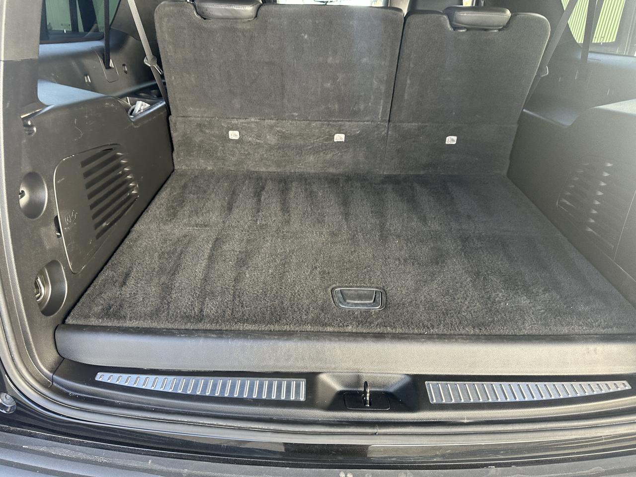 2020 Cadillac Escalade ESV Platinum Triple Black 6.2L Photo