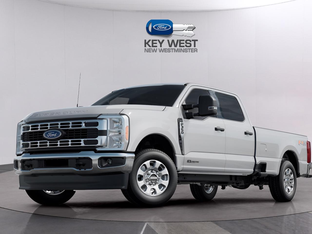 2023 Ford F-350 XLT 4WD Crew Cab 8' Box Photo0
