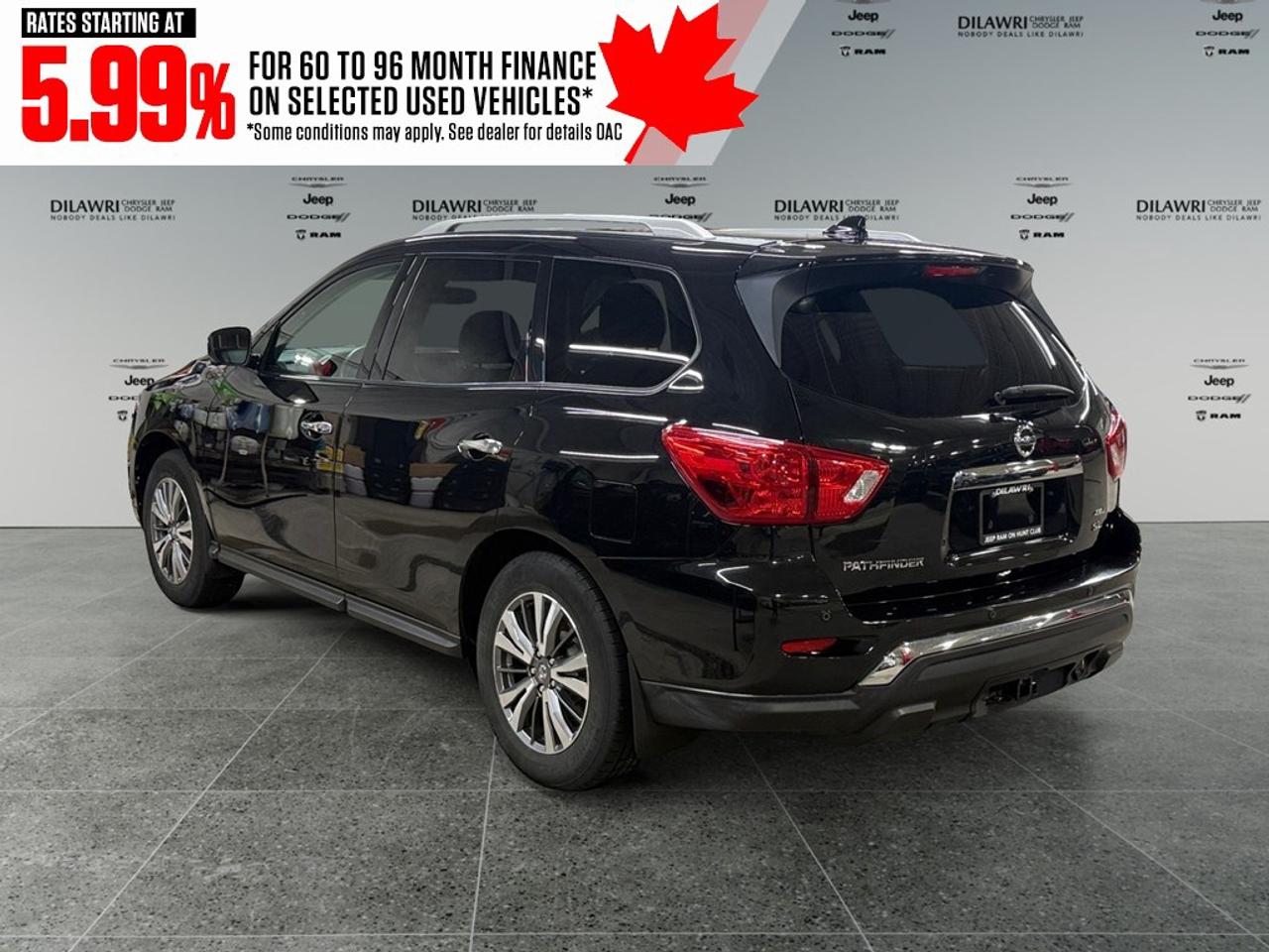 2020 Nissan Pathfinder 4x4 SL Premium Photo2