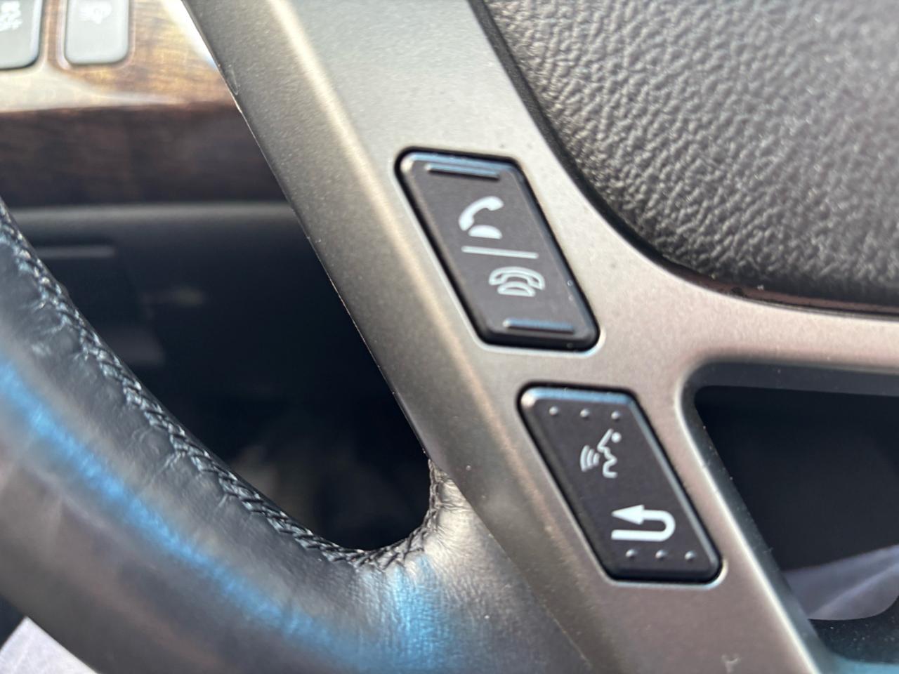2011 Acura MDX AWD 4dr Tech Pkg Navi Photo