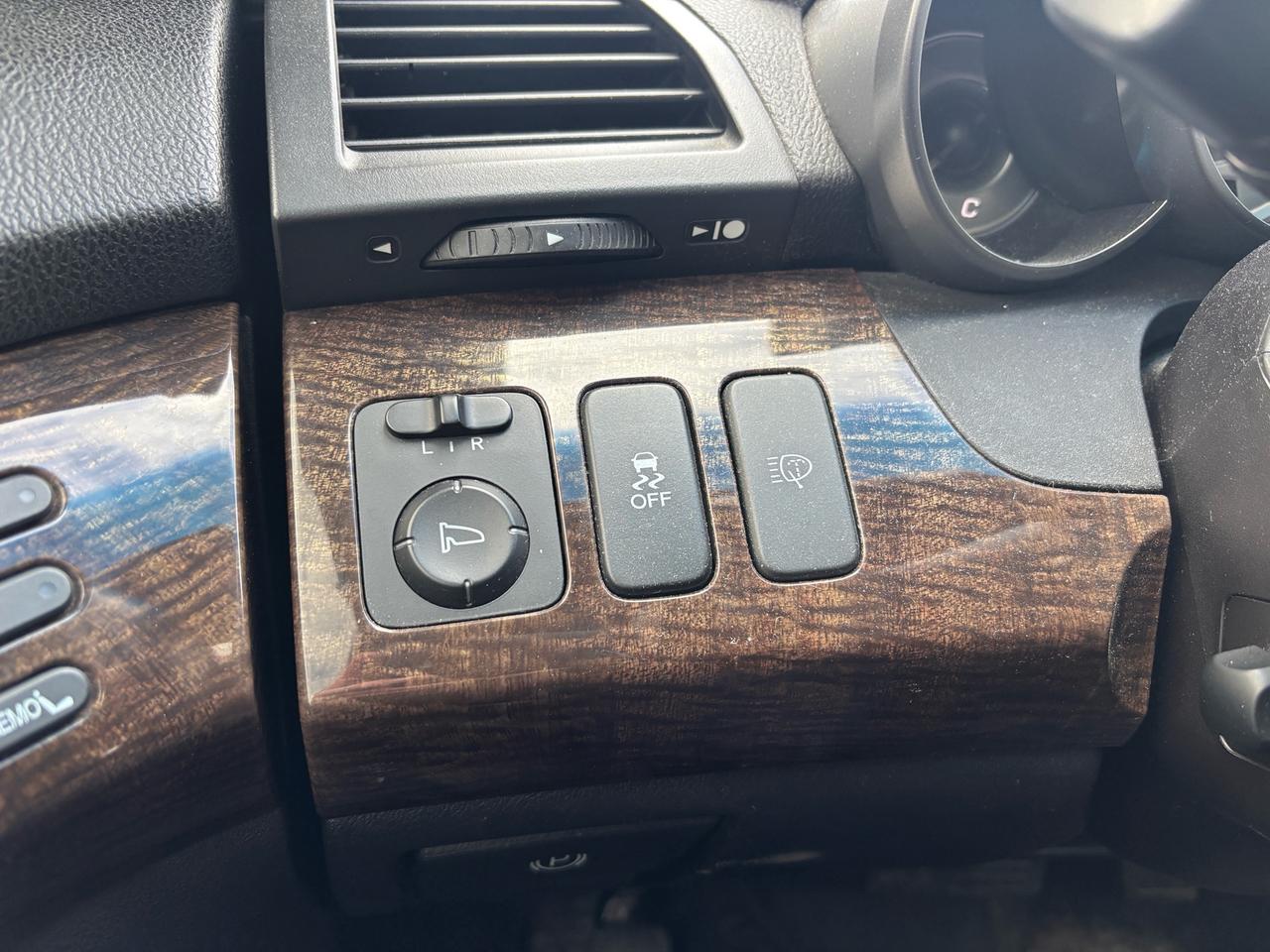 2011 Acura MDX AWD 4dr Tech Pkg Navi Photo