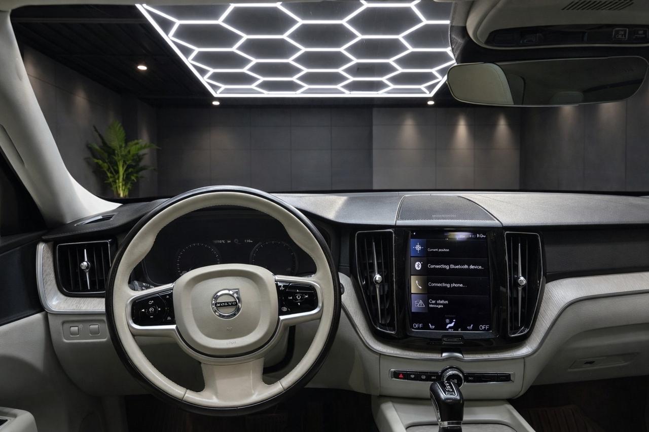 2021 Volvo XC60 T6 AWD Inscription Photo