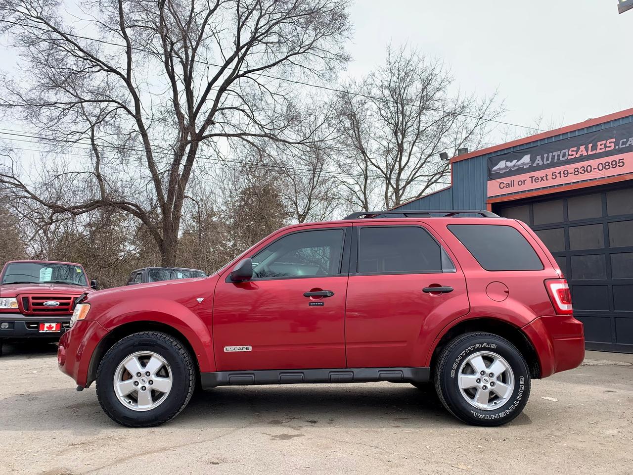 2008 Ford Escape XLT Photo