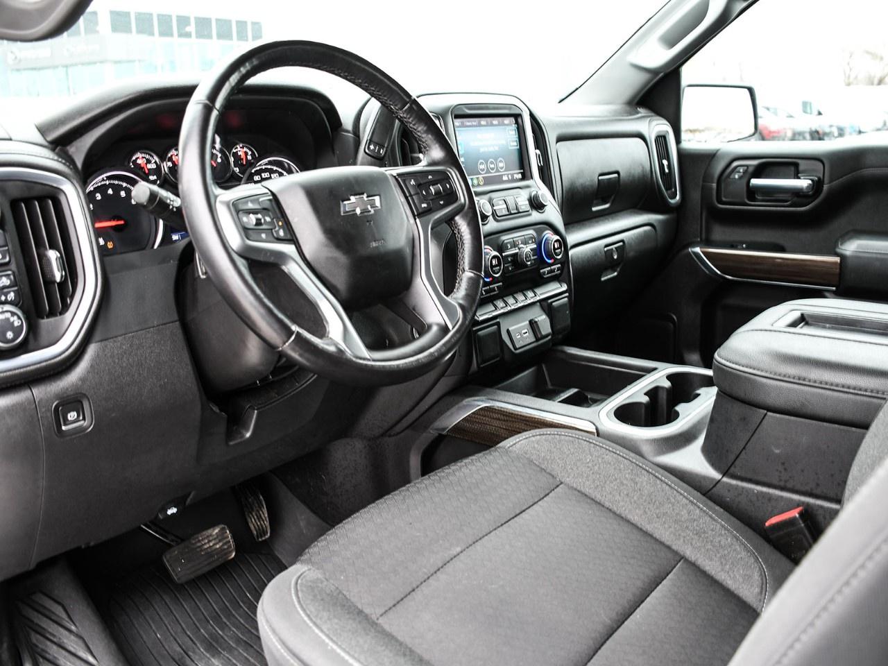 2022 Chevrolet Silverado 1500 LTD Crew Cab Short Box 4-Wheel Drive LT Trail Boss Photo