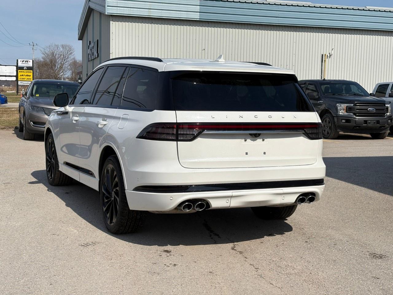 2022 Lincoln Aviator Reserve AWD Photo