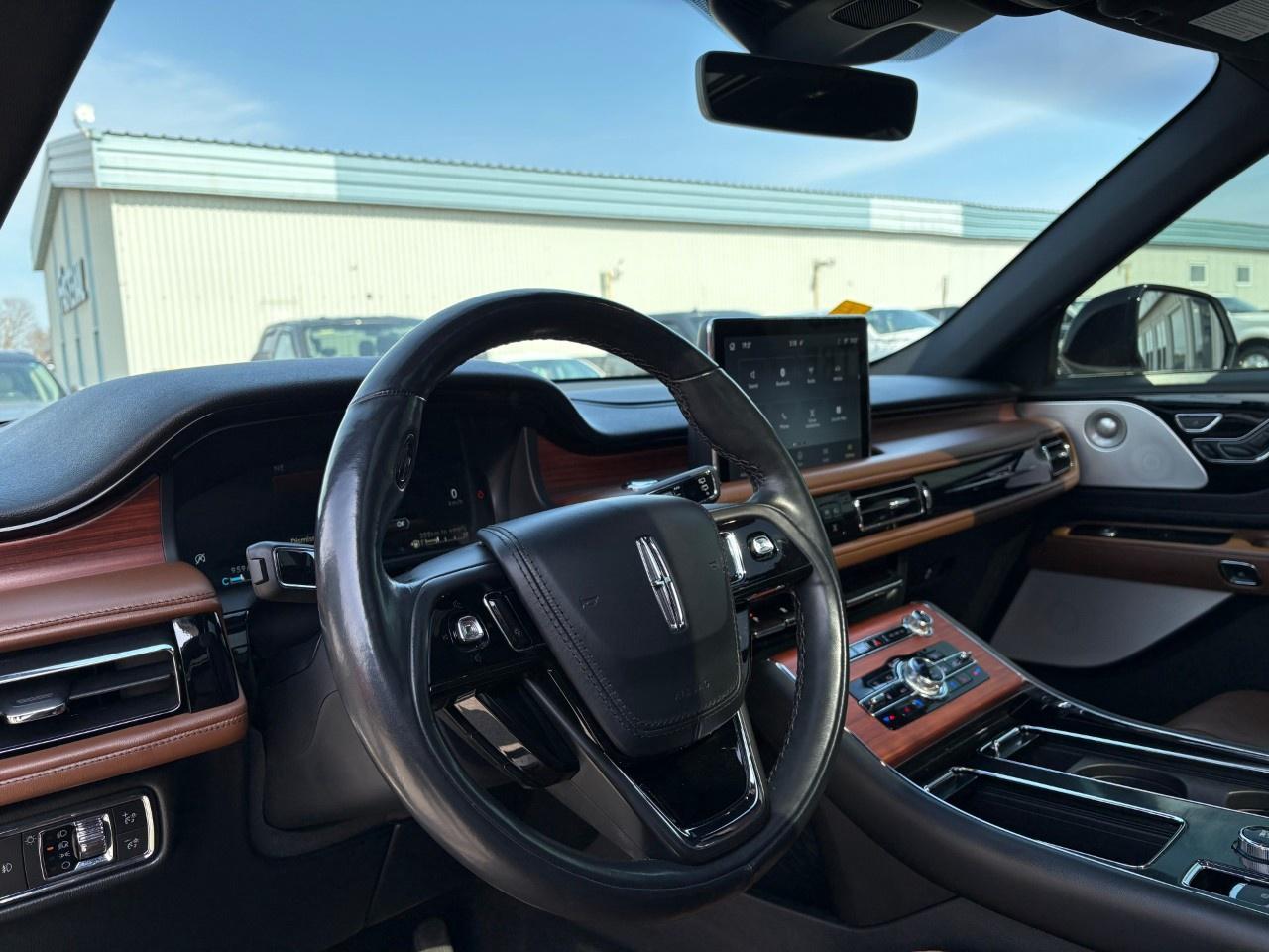 2022 Lincoln Aviator Reserve AWD Photo