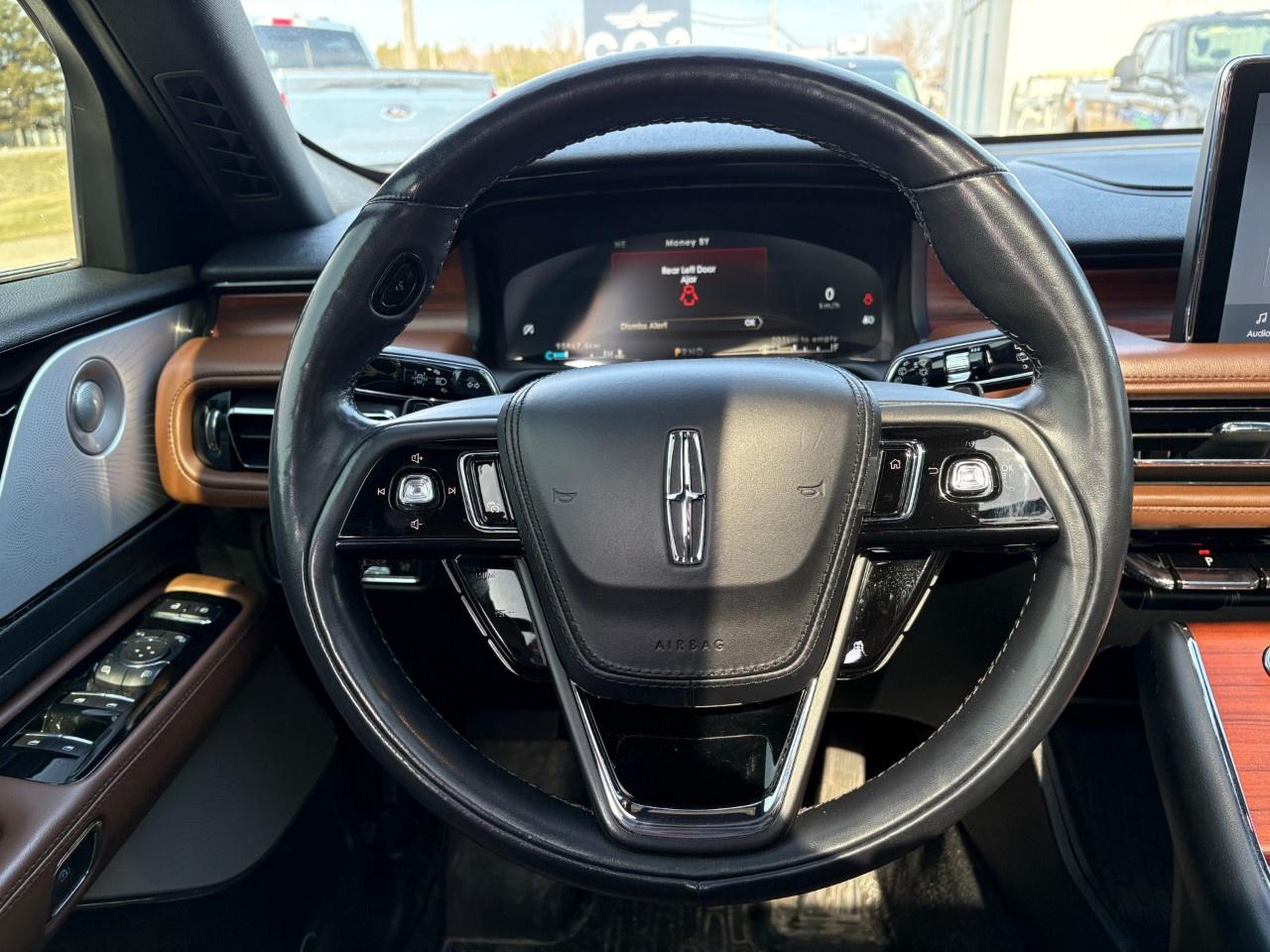 2022 Lincoln Aviator Reserve AWD Photo