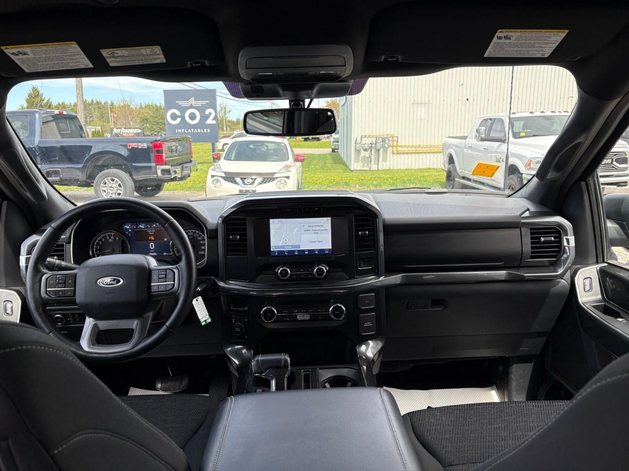 2022 Ford F-150 XLT 4WD SuperCrew 5.5' Box Photo