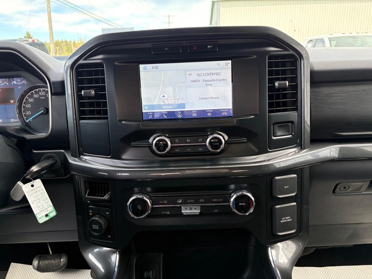2022 Ford F-150 XLT 4WD SuperCrew 5.5' Box Photo