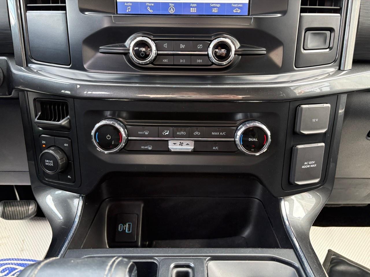 2022 Ford F-150 XLT 4WD SuperCrew 5.5' Box Photo